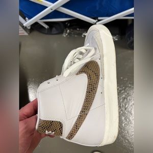 Nike Blazer size 10